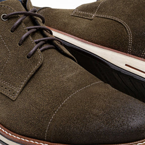 Bota Metropolitan Oliver Café